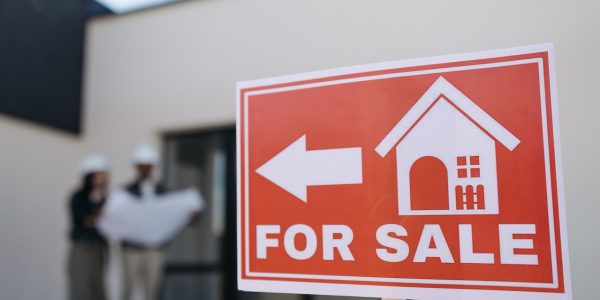 What legalities should I be aware of when selling my house fast for cash?