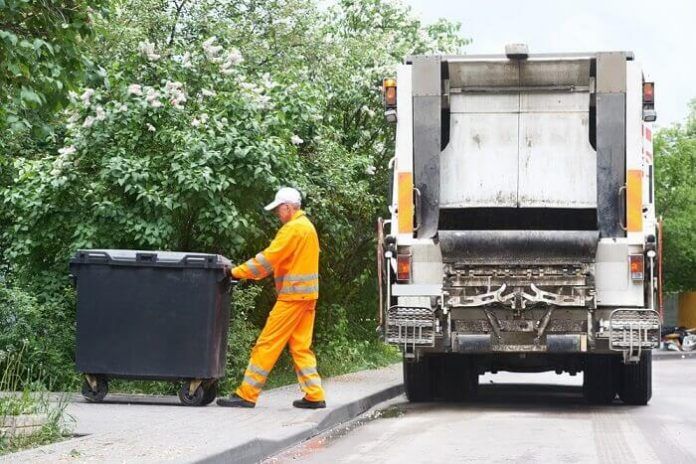 clearing rubbish in Kirkland, WA