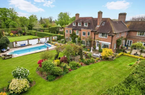 is there a tax credit for buying a house